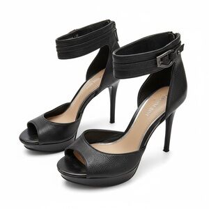 Gianni Bini Black Peep-Toe Heels